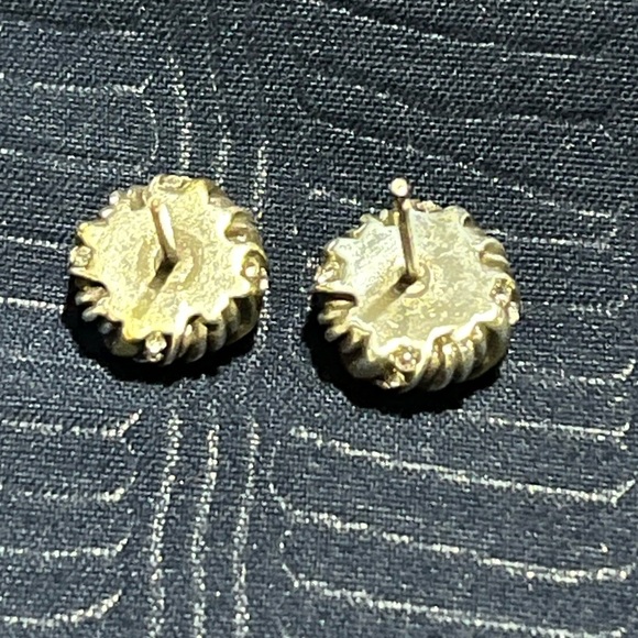 Lovely Brighton Tres Twist Necklace & Earrings - Picture 6 of 7